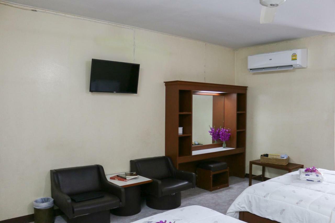 Nakornping Hotel Bangkok Eksteriør bilde