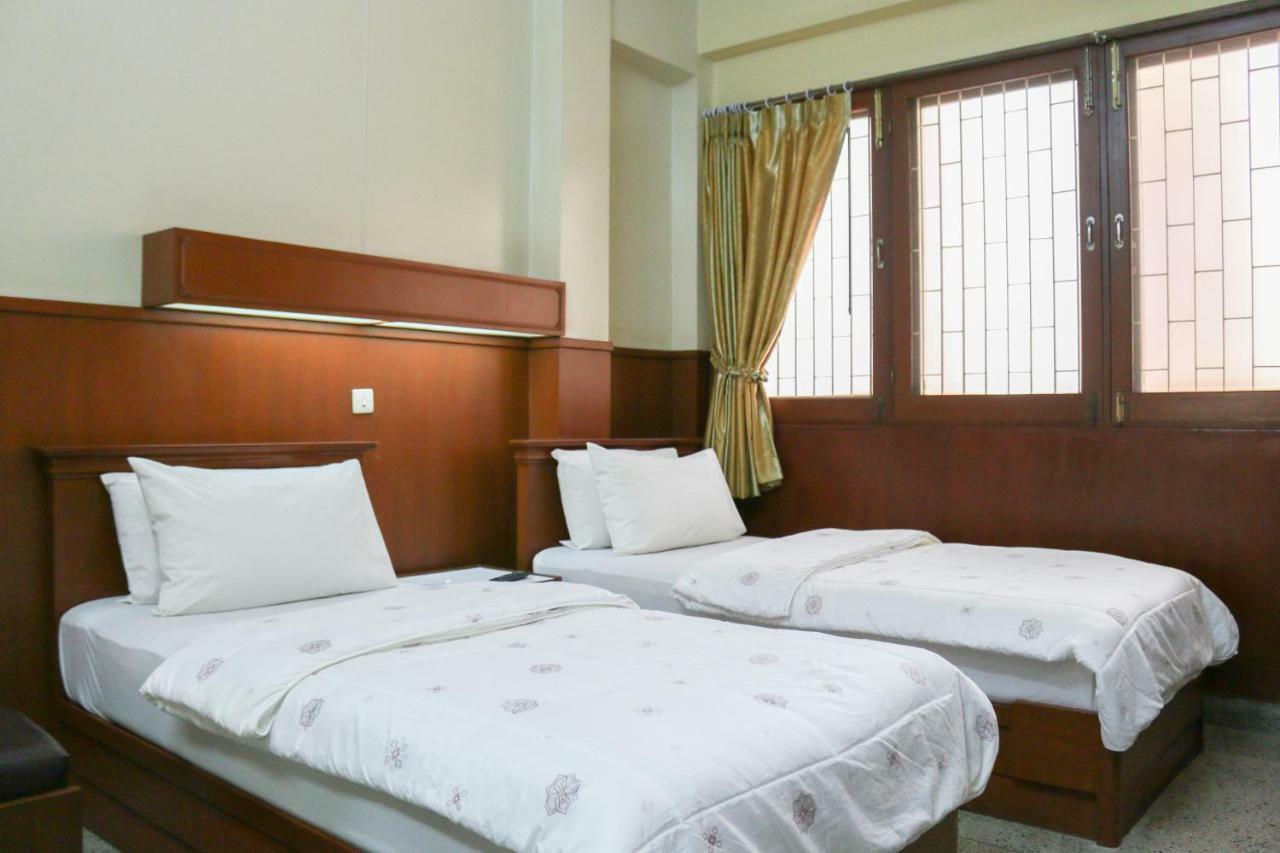 Nakornping Hotel Bangkok Eksteriør bilde