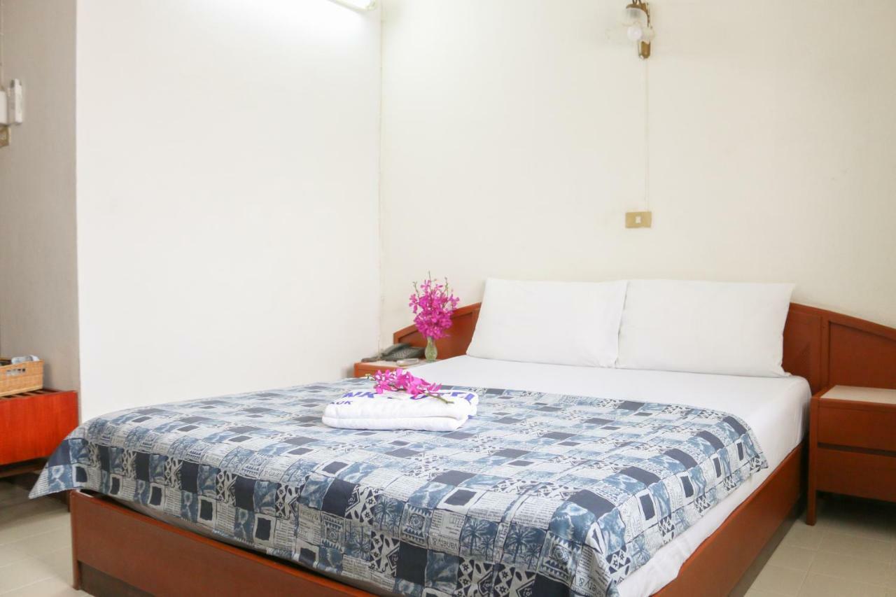 Nakornping Hotel Bangkok Eksteriør bilde